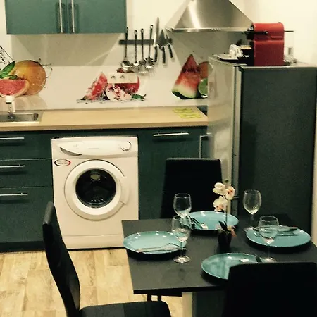 Apartmán Garden Carras *