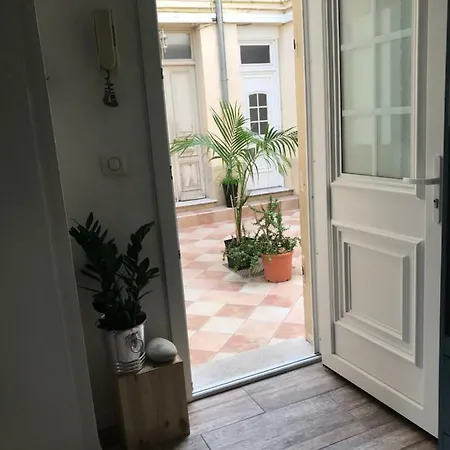 Apartmán Garden Carras